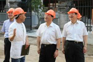 李強省長一行調研湖州影視城